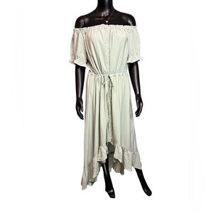 Chic Off-Shoulder High Low Dress in Cream/mint